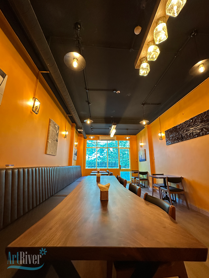 thi công Mulligans Restaurant
