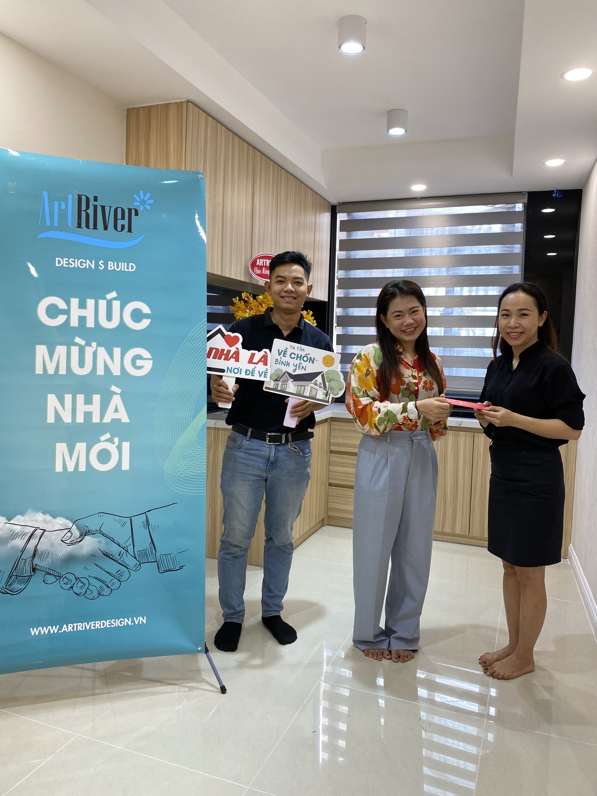 nhà 4 tầng